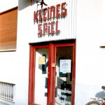 Foto: Eingang des Kleinen Spiels in der Arcisstraße, vor 2011